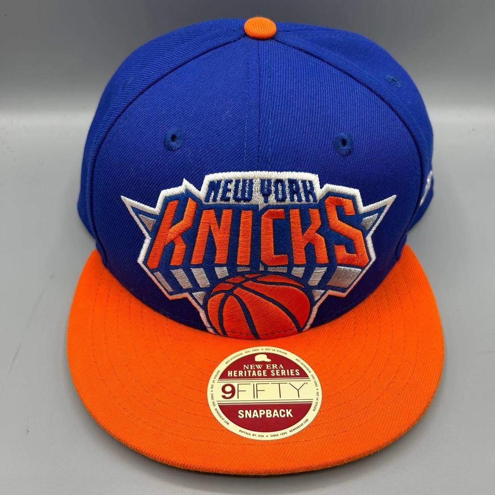 New York Knicks NBA Hat Men Blue 9Fifty New Era Heritage Series Snap Back Cap